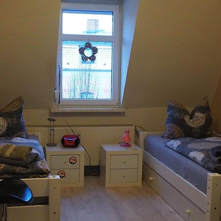 Jarmen Ferienwohnung Esterno foto