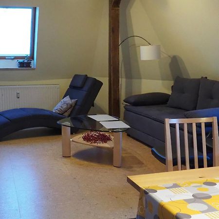 Jarmen Ferienwohnung Esterno foto