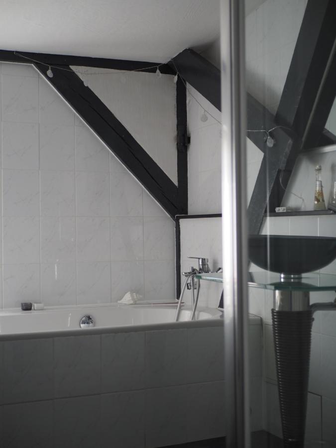 Jarmen Ferienwohnung Esterno foto